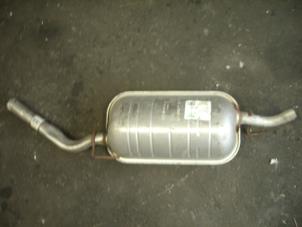 Used Exhaust rear silencer Renault Clio (B/C57/357/557/577) 1.4i RN,RT Kat. Price on request offered by de Graaf autodemontage B.V.