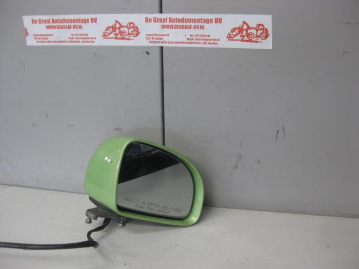 Wing mirror, right from a Volkswagen New Beetle (9C1/9G1) 2.0 1999