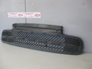 Used Bumper grille Mini ONE Price on request offered by de Graaf autodemontage B.V.