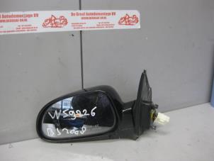 Used Wing mirror, left Chevrolet Nubira Wagon (J100) 2.0 TCDI 16V Price on request offered by de Graaf autodemontage B.V.