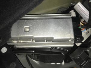 Used Radio amplifier BMW X6 (E71/72) M turbo 4.4i V8 32V Price on request offered by "Altijd Raak" Penders