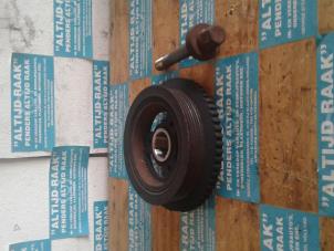 Used Crankshaft pulley BMW Z3 Price on request offered by "Altijd Raak" Penders