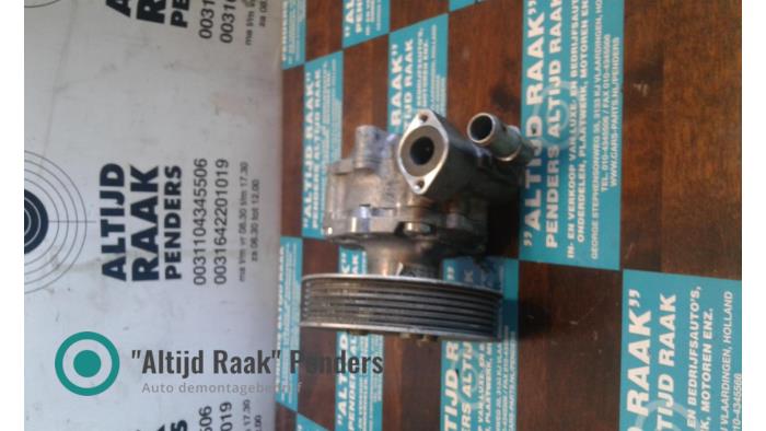 Usagé Pompe de direction Volkswagen Touareg (7PA/PH) 3.0 TDI V6 24V BlueMotion Technology DPF Prix sur demande proposé par "Altijd Raak" Penders