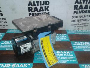 Used ABS pump Renault Trafic New (JL) Price on request offered by "Altijd Raak" Penders