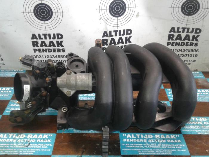 Intake manifold from a Ford Focus 2002