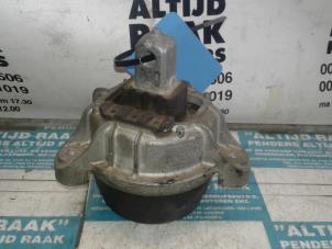 Used Engine mount BMW 5-Serie Price on request offered by "Altijd Raak" Penders