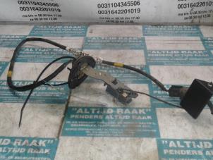 Used Fuel gauge Mitsubishi Pajero Price on request offered by "Altijd Raak" Penders