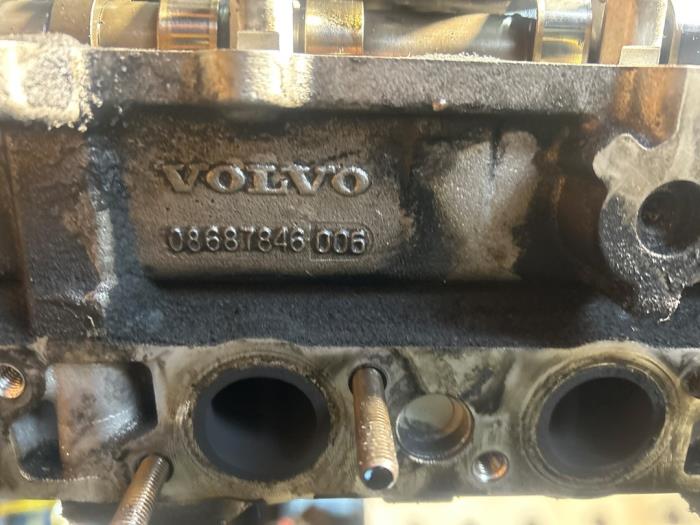 Cylinder head from a Volvo S80 2007