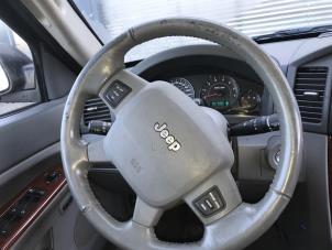 Used Left airbag (steering wheel) Jeep Grand Cherokee (WH/WK) 3.0 CRD V6 24V Price on request offered by "Altijd Raak" Penders
