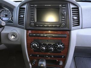 Used Air conditioning control panel Jeep Grand Cherokee (WH/WK) 3.0 CRD V6 24V Price on request offered by "Altijd Raak" Penders