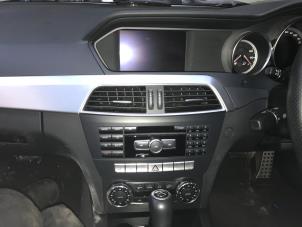 Used CD changer Mercedes C (W204) 6.2 C-63 AMG V8 32V Price on request offered by "Altijd Raak" Penders