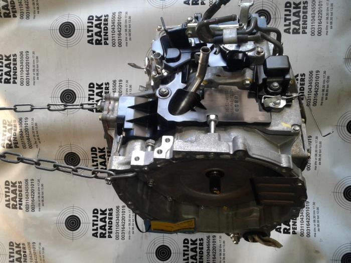 Gearbox from a Lexus RX (L2) 400h V6 24V VVT-i FWD 2007