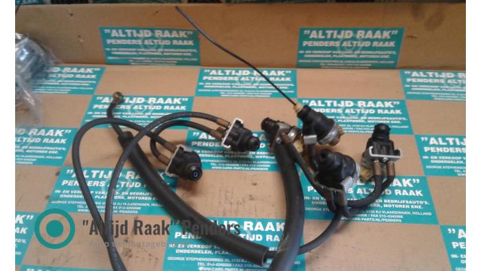 Używane Wtryskiwacz LPI Opel Antara Cena na żądanie oferowane przez "Altijd Raak" Penders