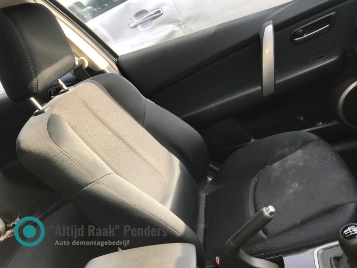 Używane Fotel lewy Mazda 6 SportBreak (GH19/GHA9) 2.2 CDVi 16V 163 Cena na żądanie oferowane przez "Altijd Raak" Penders