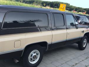 Used Rear door 4-door, right Chevrolet Suburban 7.4 Price on request offered by "Altijd Raak" Penders