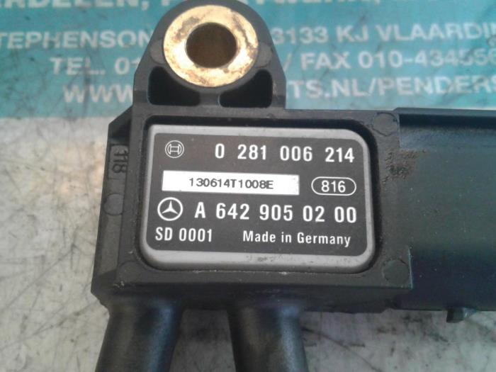 Turbodruck Sensor van een Mercedes Sprinter 2014