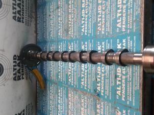 Used Camshaft Volvo V70 Price on request offered by "Altijd Raak" Penders