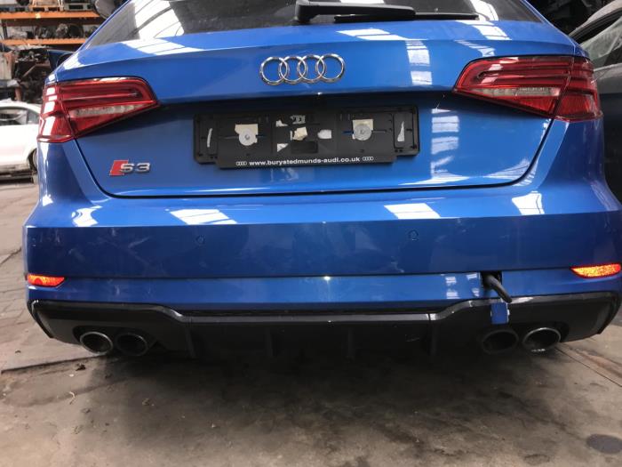 Rear bumper from a Audi S3 Sportback (8VA/8VF) 2.0 T FSI 16V 2018