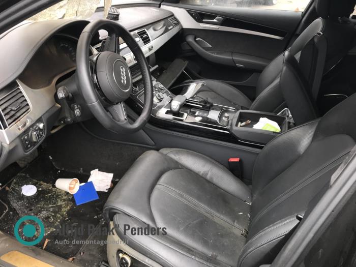 Używane Fotel prawy Audi A8 (D4) 4.2 TDI V8 32V Quattro Cena na żądanie oferowane przez "Altijd Raak" Penders