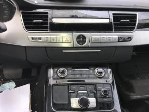 Usados Sistema de navegación Audi A8 (D4) 4.2 TDI V8 32V Quattro Precio de solicitud ofrecido por "Altijd Raak" Penders