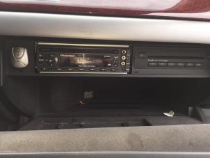 Used Radio CD player Audi A8 (D3) 4.0 TDI V8 32V Quattro Price on request offered by "Altijd Raak" Penders