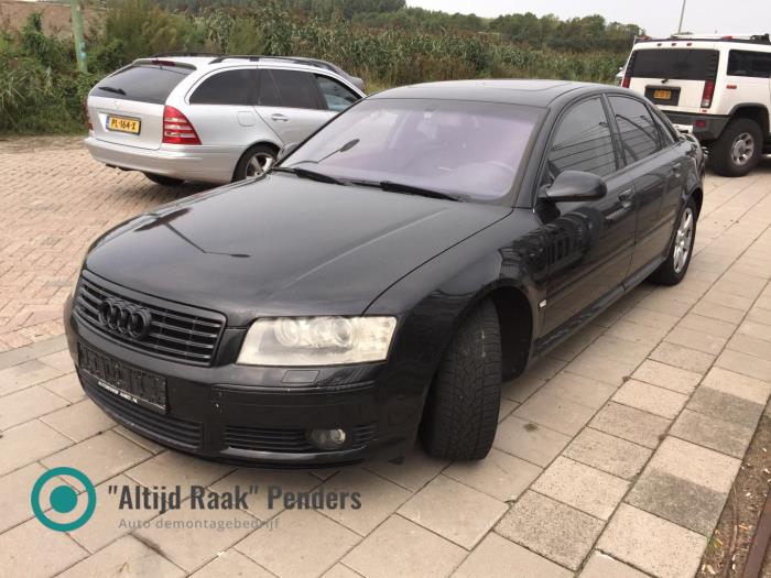 Używane Dach panoramiczny Audi A8 (D3) 4.0 TDI V8 32V Quattro Cena na żądanie oferowane przez "Altijd Raak" Penders