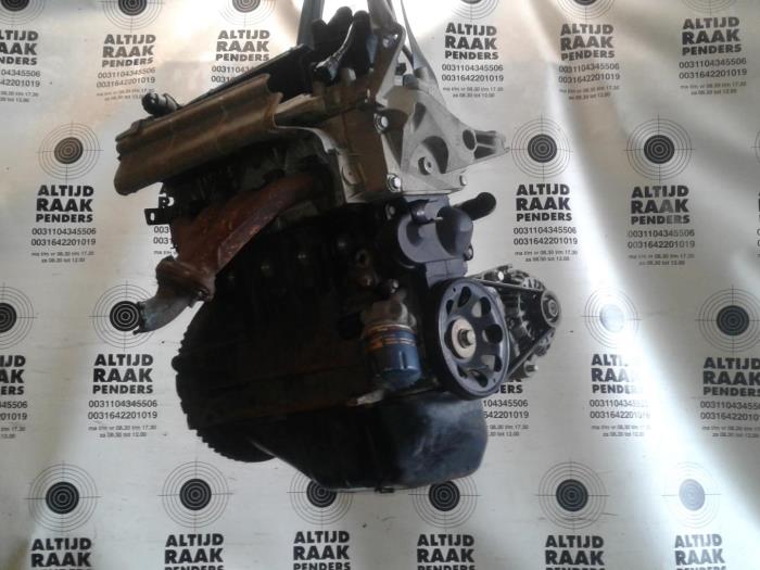 Engine from a Renault Clio 2000