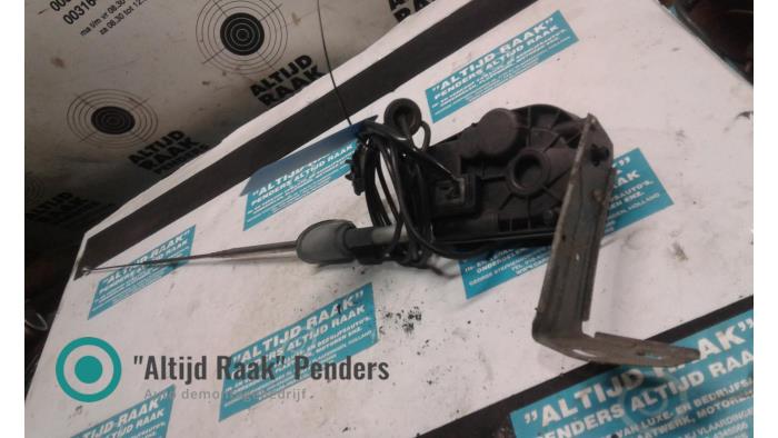 Używane Antena Subaru Forester Cena na żądanie oferowane przez "Altijd Raak" Penders