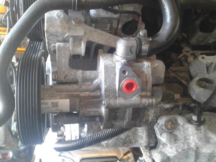 Power steering pump from a BMW X6 2012