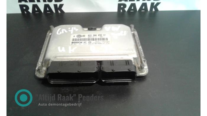 Used Engine management computer Volkswagen Golf IV 4Motion (1J1) 3.2 R32 V6 24V Price on request offered by "Altijd Raak" Penders