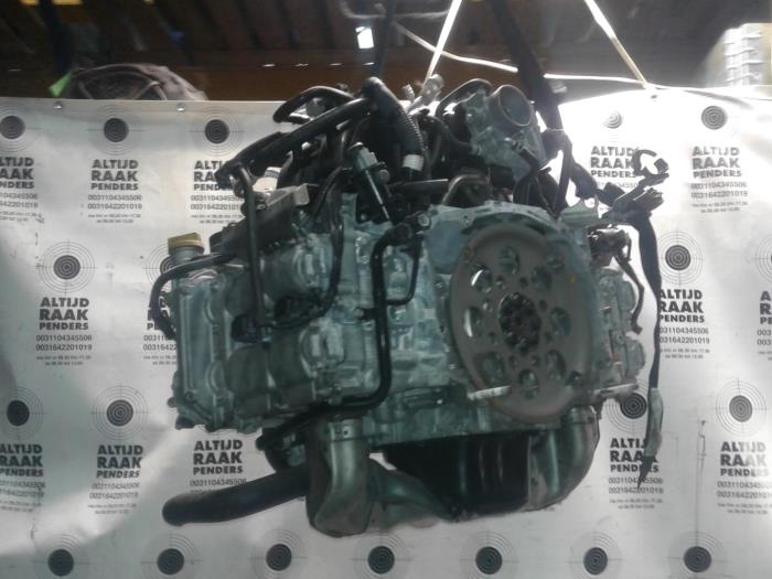 Engine from a Subaru Legacy (BM) 2.5 16V 2015