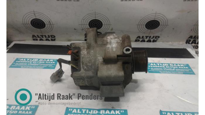 Begagnade Dynamo Toyota Avensis (T25/B1B) 2.4 16V VVT-i D4 Pris på förfrågan erbjuds av "Altijd Raak" Penders