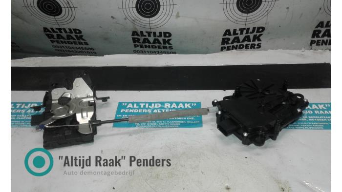 Boot lid lock mechanism Jaguar XF CPLA442A66AE