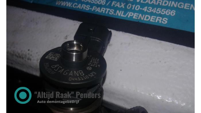 Usagé Injecteurs Jeep Grand Cherokee (WK/WK2) 3.0 CRD V6 24V Prix sur demande proposé par "Altijd Raak" Penders