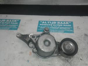 Used Drive belt tensioner Jeep Grand Cherokee (WK/WK2) 3.0 CRD V6 24V Price on request offered by "Altijd Raak" Penders