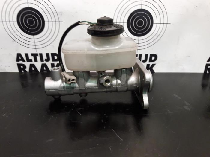 Master cylinder from a Toyota MR2 (SW20/21/23) 2.0 GTi 16V 2000