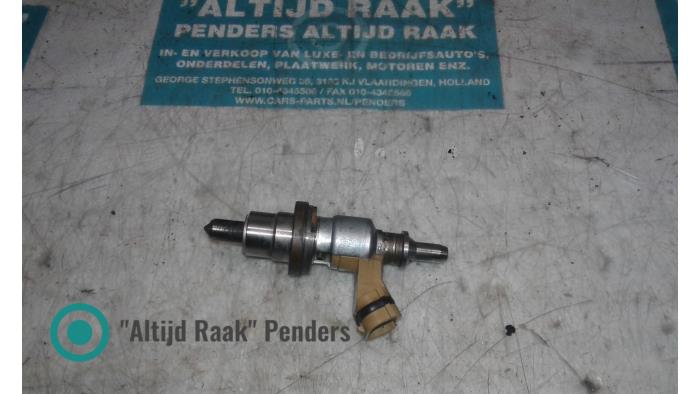 Usagé Injecteurs Lexus IS (E2) 220d 16V Prix sur demande proposé par "Altijd Raak" Penders