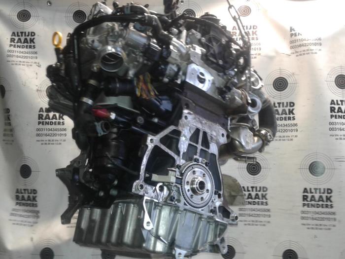 Engine Volkswagen Golf - 032299 CJS - 