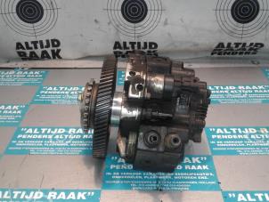 Used Mechanical fuel pump Renault Master Price on request offered by "Altijd Raak" Penders