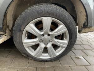 Used Set of wheels Landrover Discovery IV (LAS) 3.0 TD V6 24V Price on request offered by "Altijd Raak" Penders