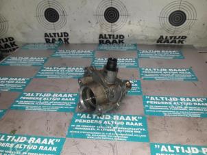 Used Vacuum pump (petrol) BMW 3 serie (E90) 335i 24V Price on request offered by "Altijd Raak" Penders
