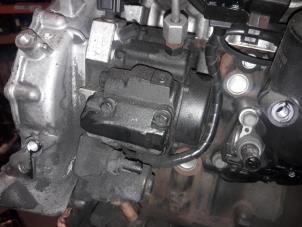 Used Mechanical fuel pump Kia Rio Price on request offered by "Altijd Raak" Penders