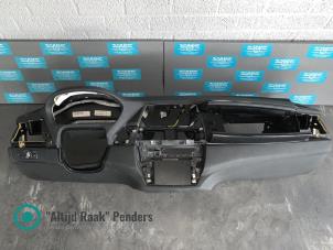 Instrumentbräda från en BMW X5 (F15) M50d 3.0 24V 2012