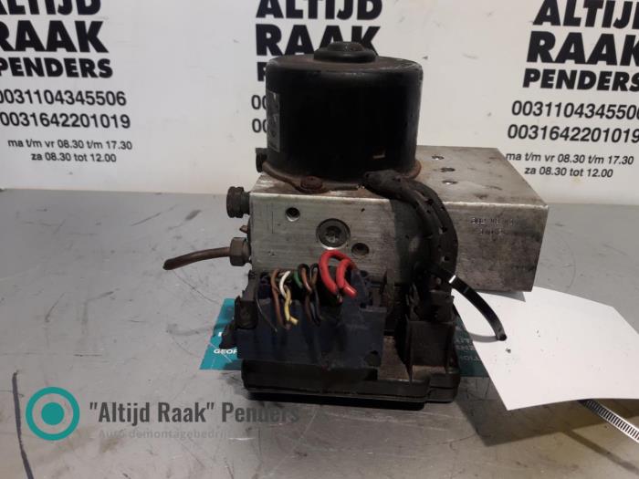 Begagnade ABS-pump Volvo S80 (TR/TS) 2.8 T6 24V Pris på förfrågan erbjuds av "Altijd Raak" Penders