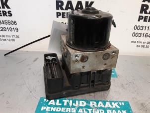 Gebrauchte ABS Pumpe Renault Espace (JK) 2.2 dCi 150 16V Grand Espace Preis auf Anfrage angeboten von "Altijd Raak" Penders