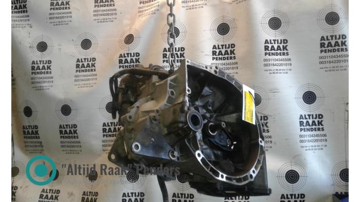 Gebrauchte Getriebe Peugeot Bipper Preis auf Anfrage angeboten von "Altijd Raak" Penders
