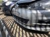Uchwyt na grill z Volkswagen Golf VII (AUA), 2012 / 2021 1.2 TSI BlueMotion 16V, Hatchback, Benzyna, 1,197cc, 77kW (105pk), FWD, CJZA, 2012-11 / 2017-03 2015