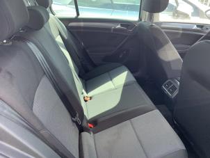Gebrauchte Sitz hinten Volkswagen Golf VII (AUA) 1.2 TSI BlueMotion 16V Preis auf Anfrage angeboten von "Altijd Raak" Penders
