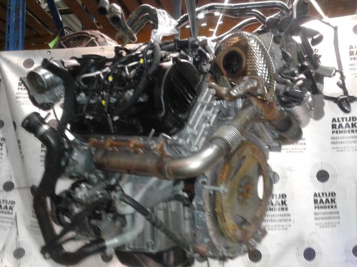 Motor from a Audi Q7 (4LB) 3.0 TDI V6 24V 2015