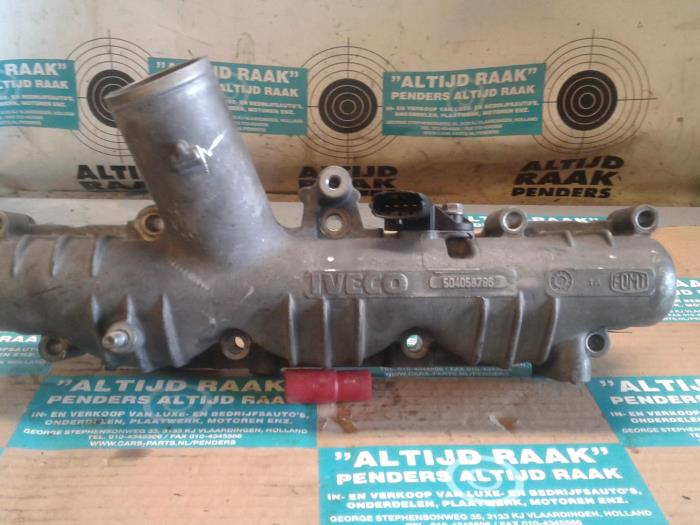 Intake manifold from a Iveco Daily 2005